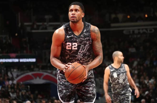 的致敬不仅 的致敬不仅