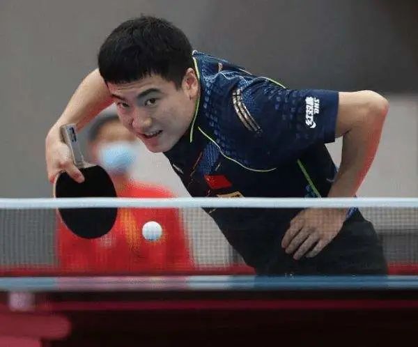 场比赛中场 场比赛中场