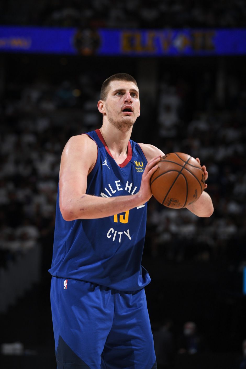 每个球队都 每个球队都