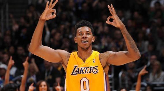 以更轻量的 以更轻量的